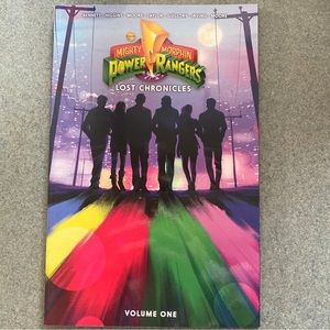MIGHTY MORPHIN POWER RANGERS LOST CHRONICLES Kyle Higgins Taylor 2018 graphic